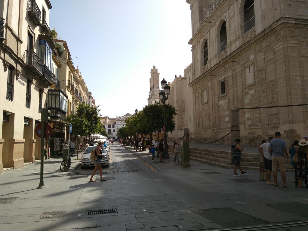 Malhara Lägenhet Sevilla Exteriör bild